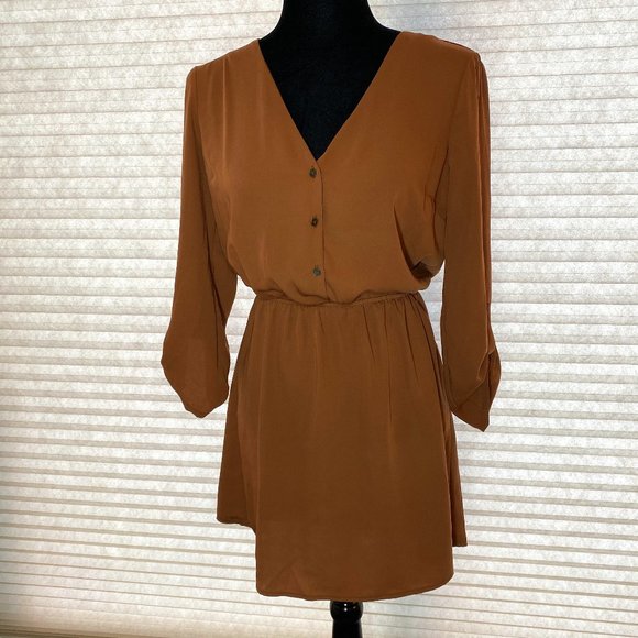 Tops - Long Rust Light Brown Tunic Elastic Waist Buttons Sleeves Small